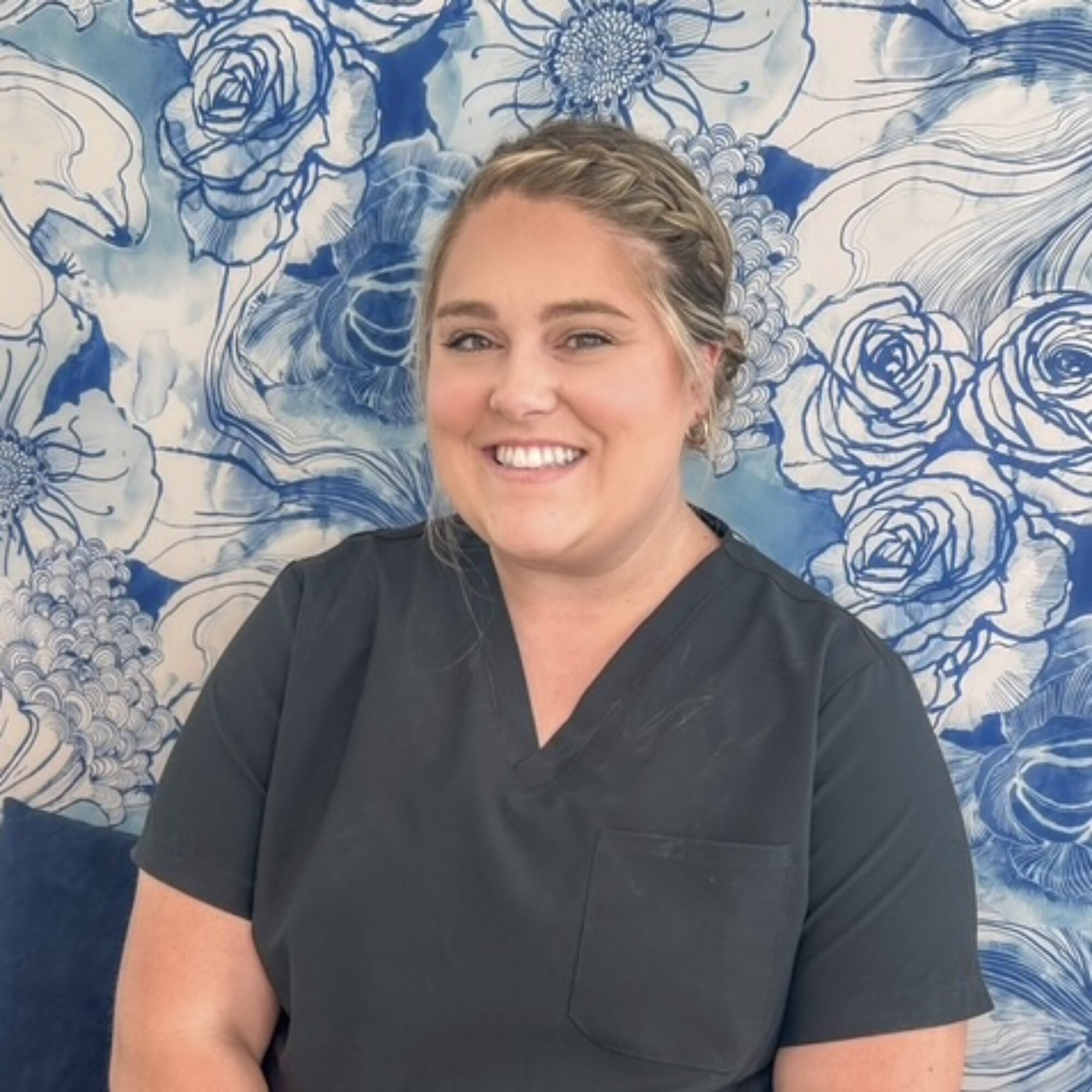 image0-1-square image0-1-square